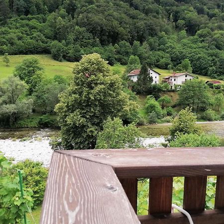 Pocitniska Hiska Medvejke Villa Slap ob Idrijci Bagian luar foto